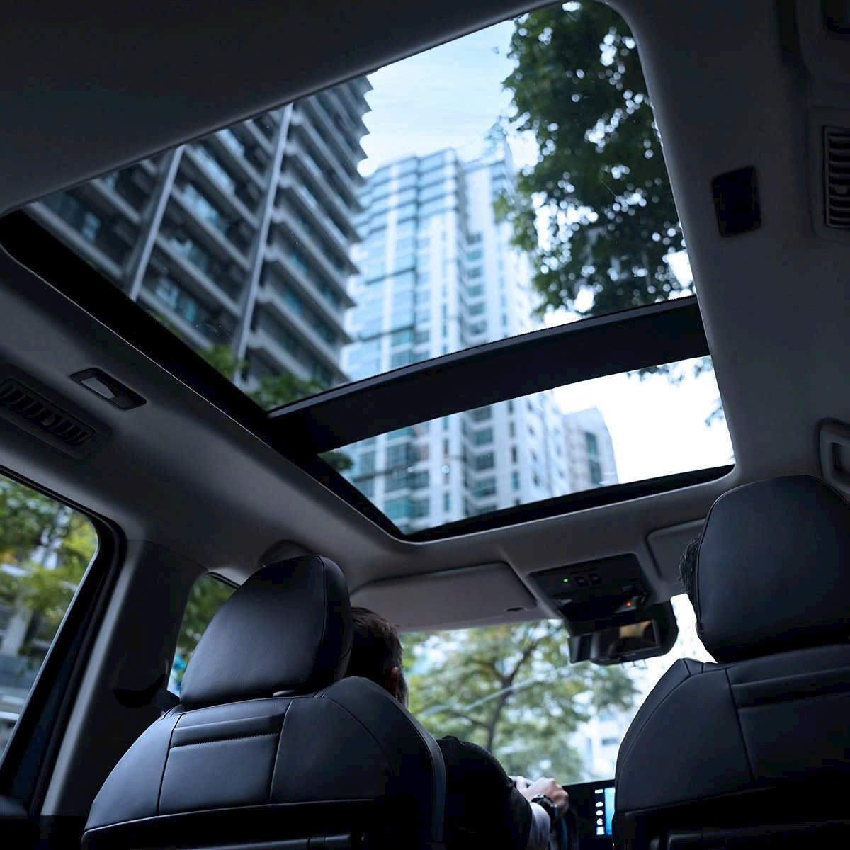 Mitsubishi Destinator