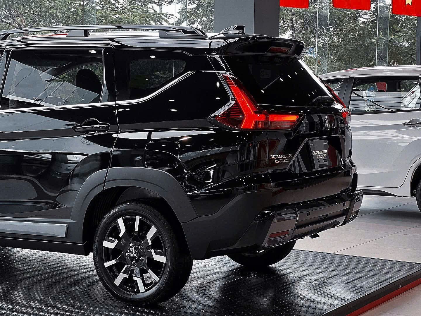 Mitsubishi Xpander Cross